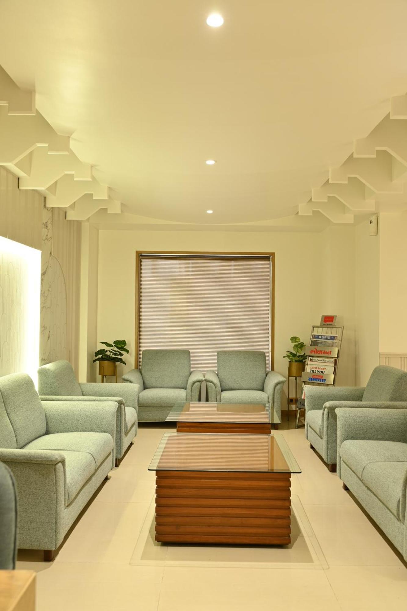 Hotel Deccan Royaale, Shivajinagar Pune Exterior photo